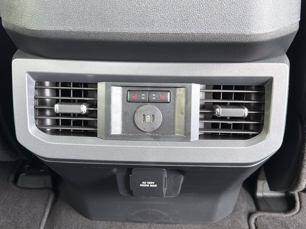 Used 2025 Ford F250 Lariat w/ Lariat Ultimate Package AWD/4WD image 24