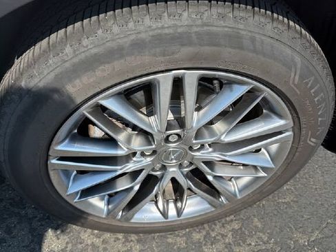 Used 2024 Acura MDX SH-AWD w/ Advance Package image 8
