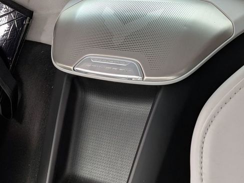 Used 2021 Chevrolet Corvette Stingray Premium Conv w/ Z51 Performance Package image 30