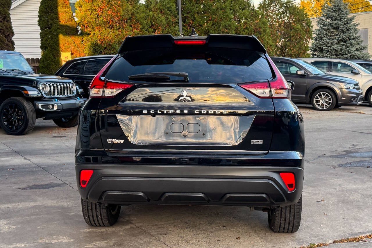 Used 2023 Mitsubishi Eclipse Cross LE AWD/4WD image 4