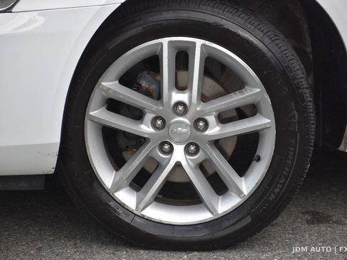 Used 2013 Chevrolet Impala LTZ FWD image 33