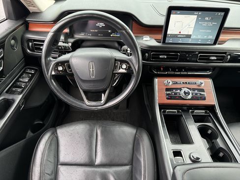 Certified 2021 Lincoln Aviator Grand Touring AWD/4WD image 18