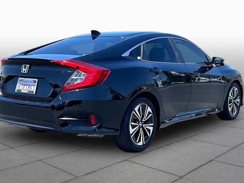 Used 2018 Honda Civic EX-L image 12