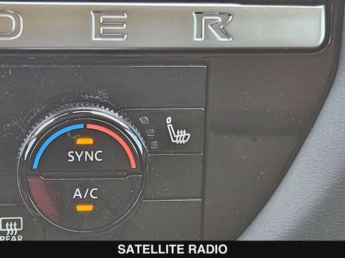 New 2026 Nissan Pathfinder SL FWD image 21