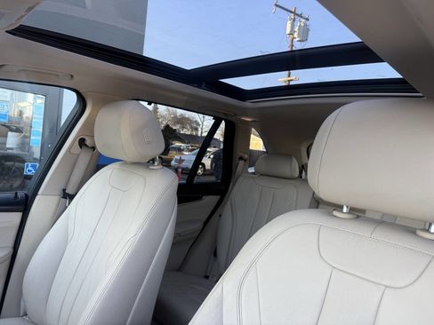 Used 2015 BMW X5 xDrive35i image 12