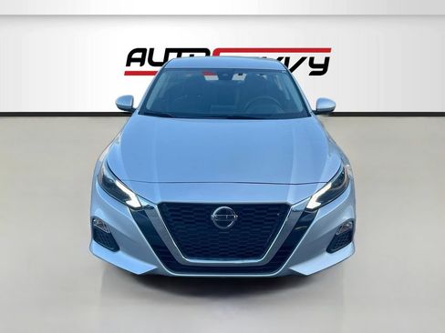 Used 2022 Nissan Altima 2.5 SV AWD/4WD image 2