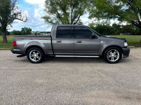 Used 2002 Ford F150 Harley-Davidson image 32