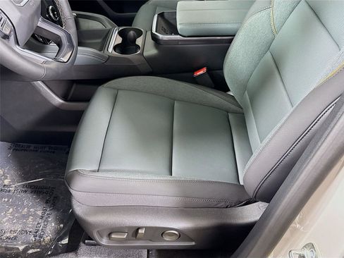 New 2026 GMC Terrain AT4 w/ Convenience Package III image 14