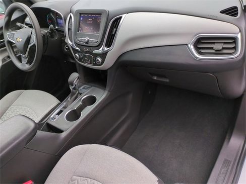 Certified 2023 Chevrolet Equinox LS w/ LS Convenience Package image 28