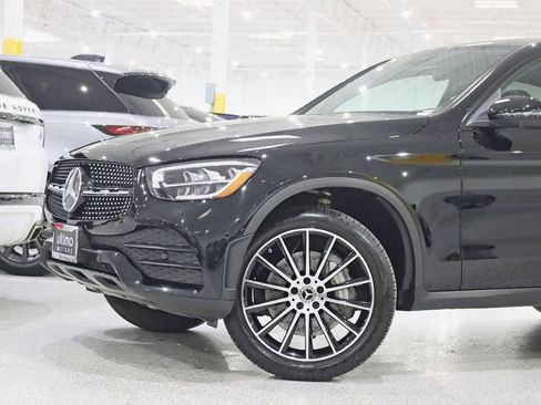 Used 2022 Mercedes-Benz GLC 300 4MATIC Coupe image 2