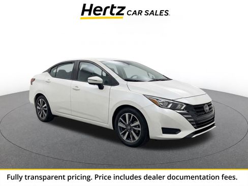 Used 2025 Nissan Versa SV FWD image 1
