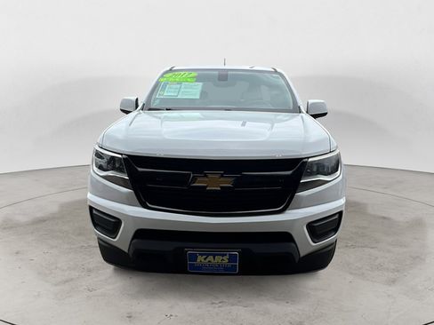 Used 2017 Chevrolet Colorado W/T w/ WT Convenience Package AWD/4WD image 2