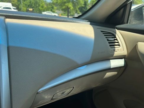 Used 2015 Nissan Altima 2.5 SV FWD image 40