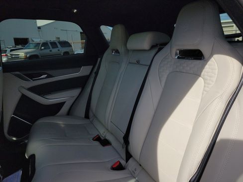 Used 2021 Jaguar F-PACE SVR AWD/4WD image 11