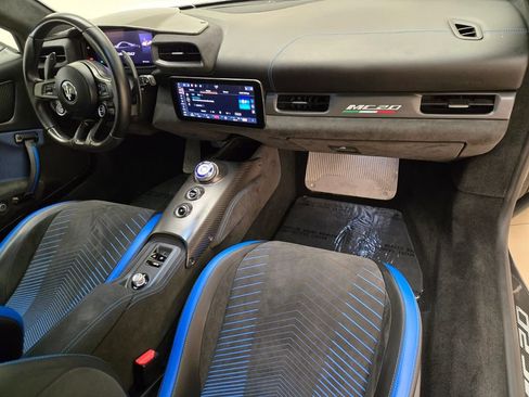 Certified 2022 Maserati MC20 Coupe RWD image 23