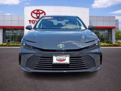 Used 2025 Toyota Camry LE w/ Convenience Package AWD/4WD image 2