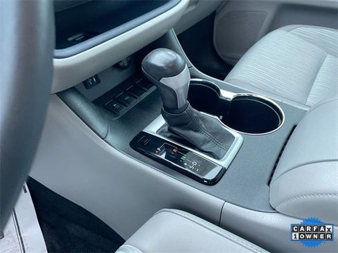 Used 2015 Toyota Highlander Plus image 24