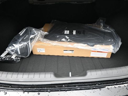 New 2026 Hyundai Elantra SE image 24