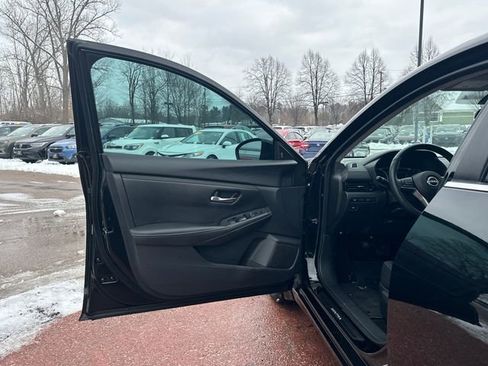 Used 2024 Nissan Sentra SV w/ All-Weather Package image 11