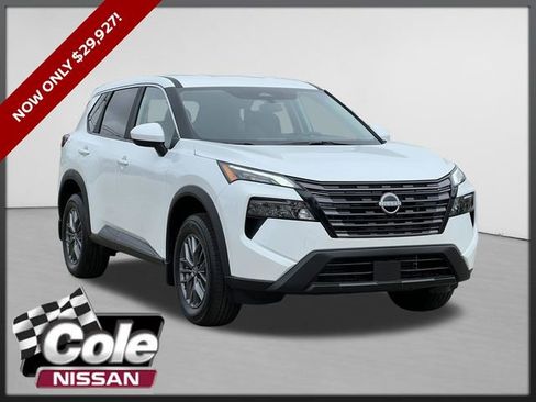 New 2026 Nissan Rogue SV w/ Cold Weather Package AWD/4WD image 1