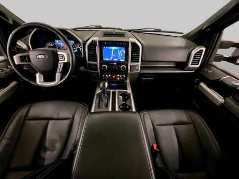 Used 2020 Ford F150 Lariat w/ Equipment Group 502A Luxury AWD/4WD image 14