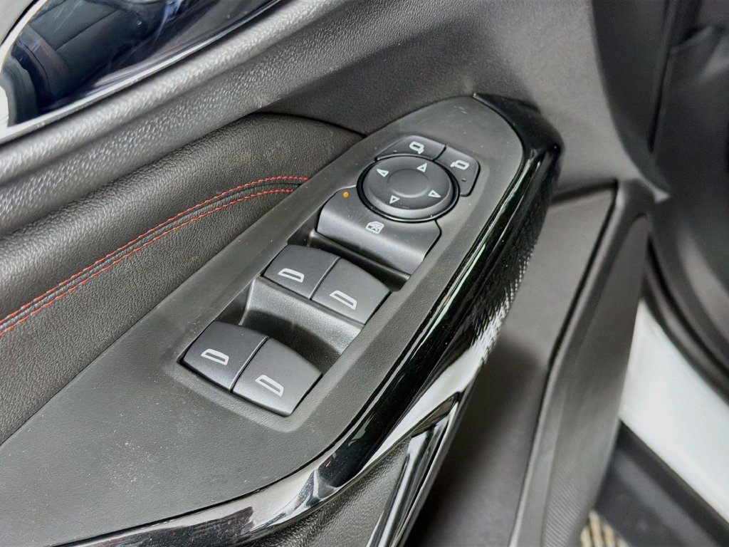 New 2026 Chevrolet Trax RS w/ Driver Confidence Package FWD image 17