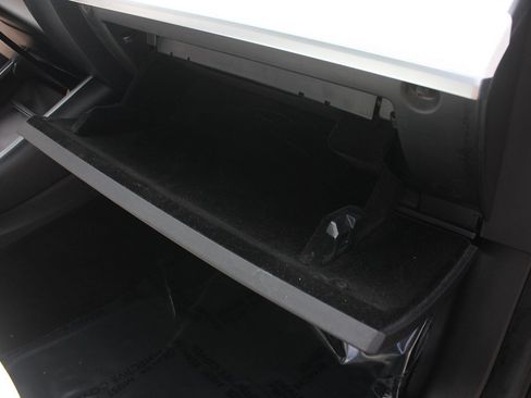 Used 2019 Tesla Model 3 Standard Range Plus RWD image 28