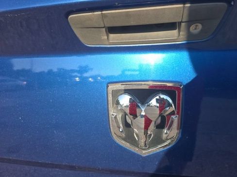 Used 2011 RAM 1500 Express AWD/4WD image 5