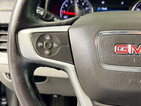 Used 2018 GMC Terrain SLE w/ Driver Convenience Package image 17