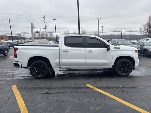 Used 2022 Chevrolet Silverado 1500 RST image 7