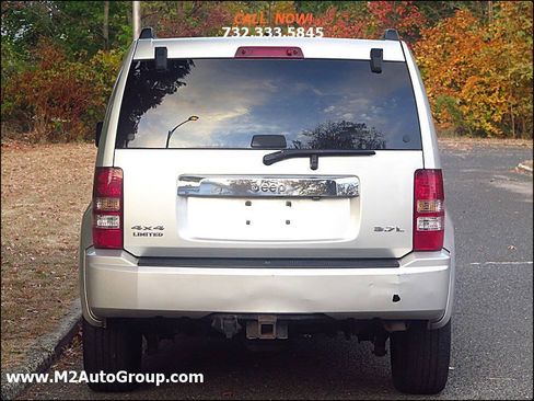 Used 2008 Jeep Liberty Limited w/ Premium Group AWD/4WD image 16