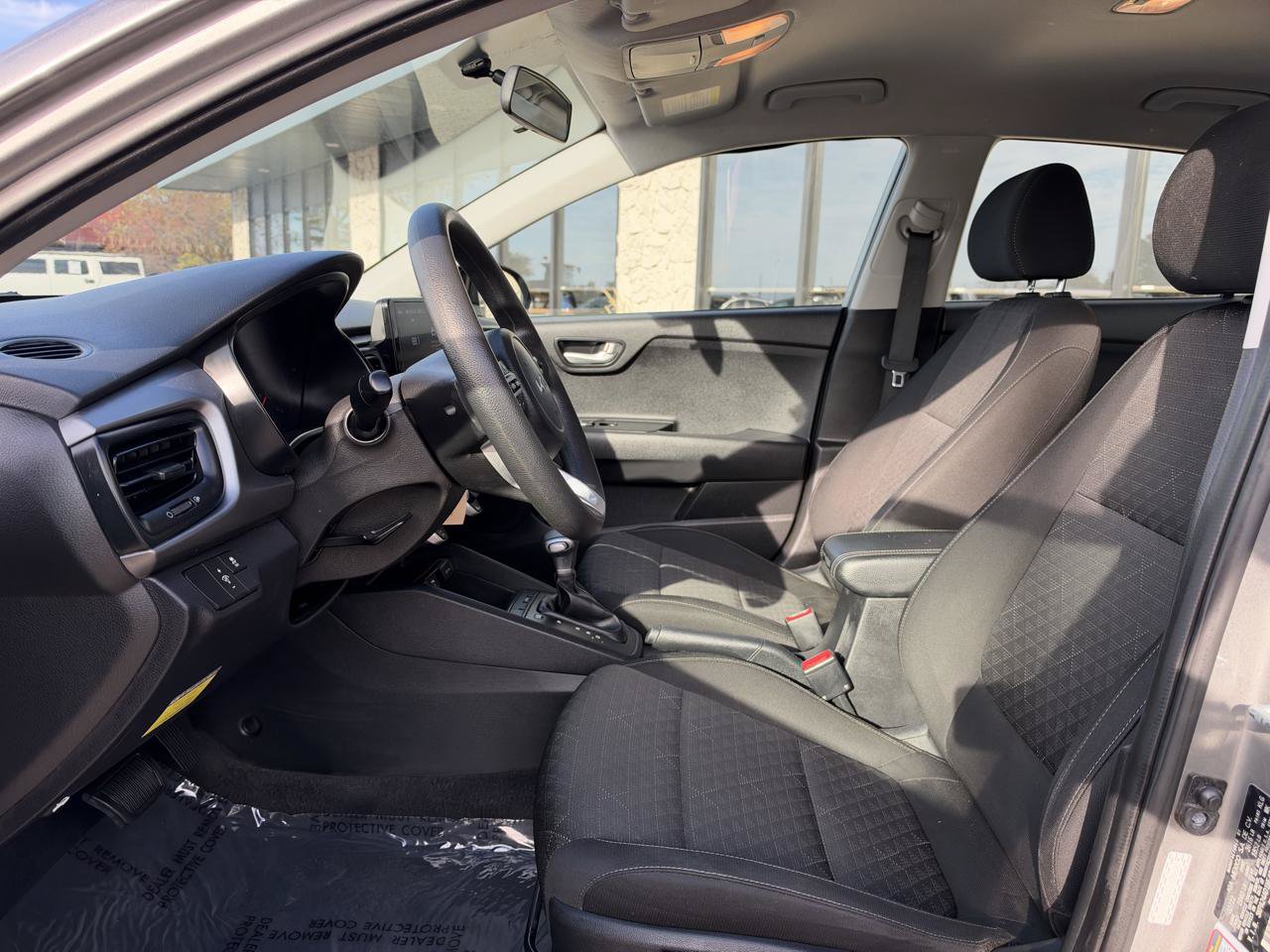 Used 2022 Kia Rio S FWD image 2