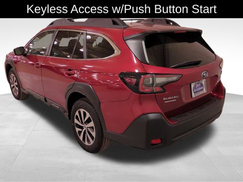 Used 2023 Subaru Outback Premium image 8