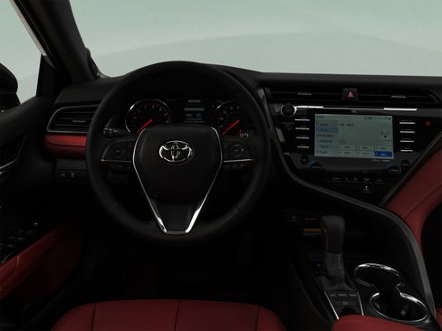 Used 2019 Toyota Camry XSE w/ Driver Assist Package FWD image 41