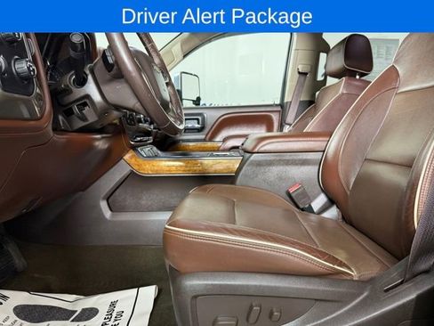 Used 2017 Chevrolet Silverado 2500 High Country AWD/4WD image 13