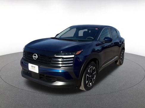 Used 2025 Nissan Kicks SV image 7