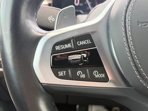 Used 2023 BMW X7 xDrive40i w/ M Sport Package AWD/4WD image 18