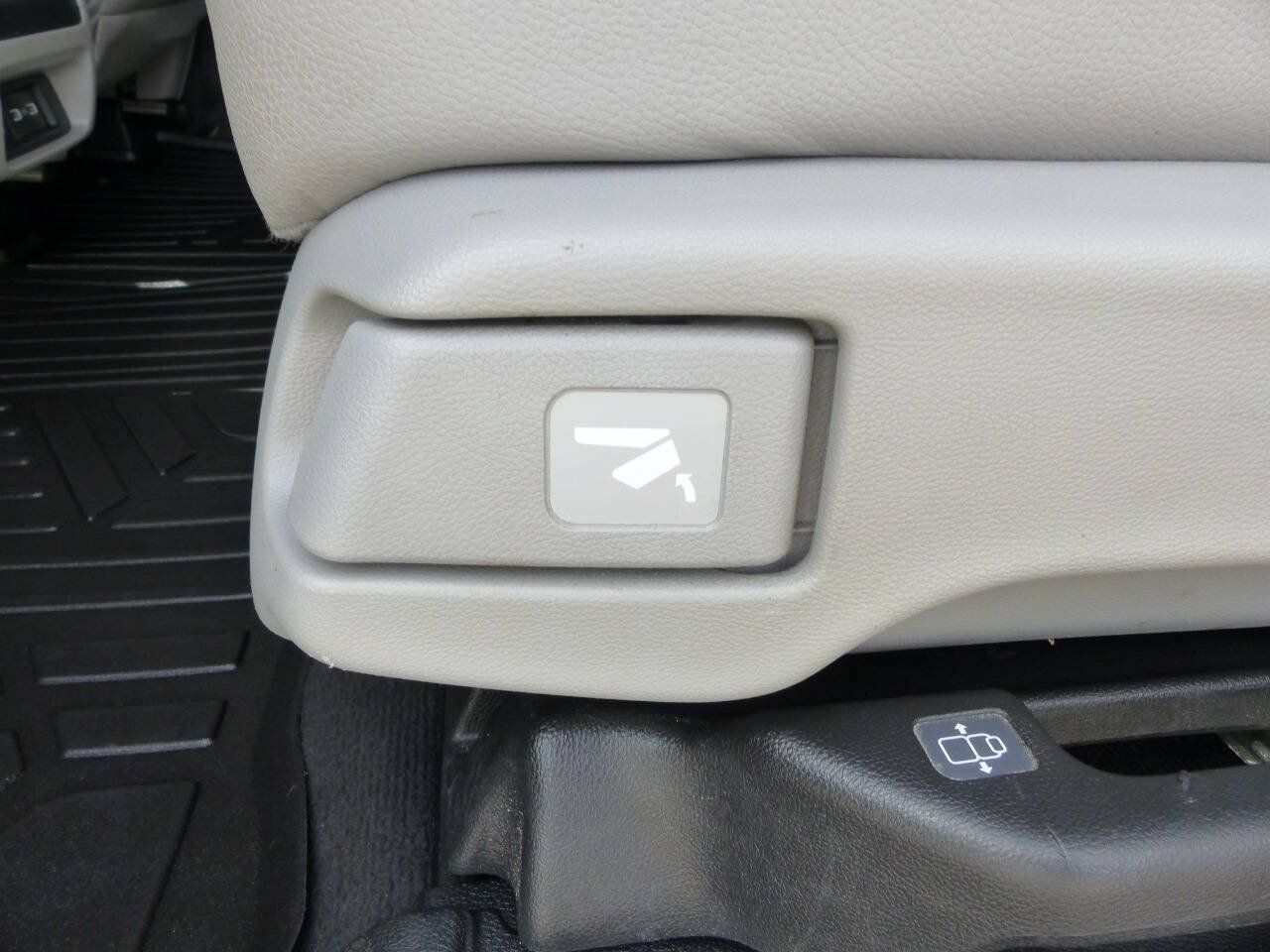 Used 2023 Honda Odyssey Elite image 41