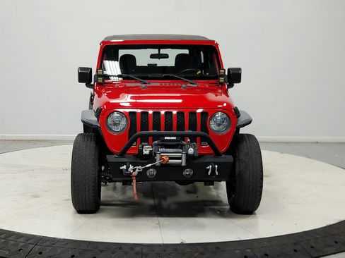 Used 2021 Jeep Wrangler Sport AWD/4WD image 3
