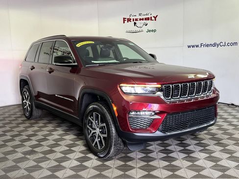 Used 2025 Jeep Grand Cherokee Limited image 2