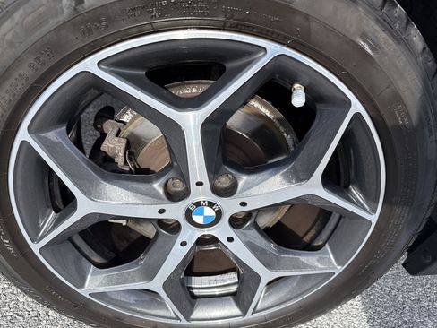 Used 2019 BMW X1 xDrive28i image 9