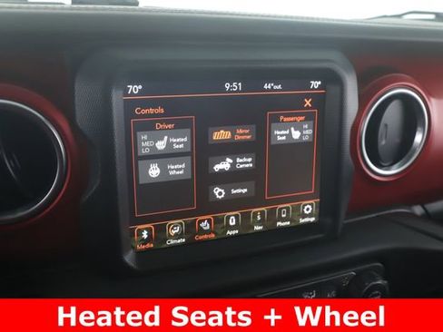 Used 2023 Jeep Wrangler Unlimited Rubicon w/ Cold Weather Group AWD/4WD image 23