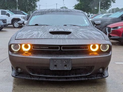 Used 2020 Dodge Challenger R/T RWD image 6