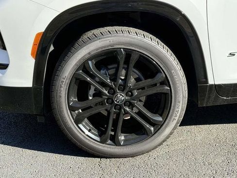 New 2025 Buick Enclave Sport Touring w/ Trailering Package, 5000 lbs. image 8