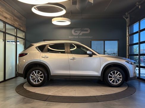 Used 2023 MAZDA CX-5 AWD 2.5 S w/ Select Package image 2
