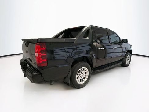 Used 2008 Chevrolet Avalanche LTZ w/ LTZ Preferred Equipment Group image 6