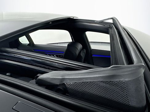 New 2026 Mercedes-Benz S 580 4MATIC Sedan image 21