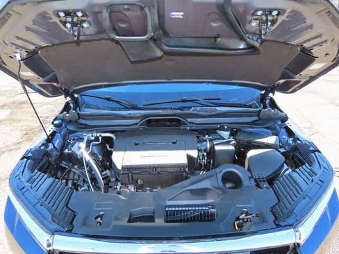 New 2026 Honda Pilot Touring image 11