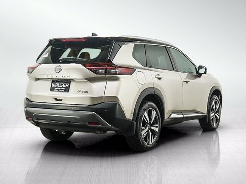 Used 2023 Nissan Rogue SL w/ SL Premium Package AWD/4WD image 5