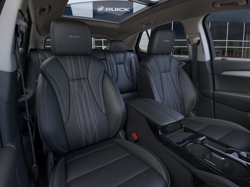 Used 2026 Buick Envision Avenir image 16